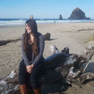 Meet your Posher, Veronica